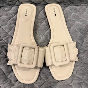Birdies Kiwi Cream Buckle Slide Sandals - Women's